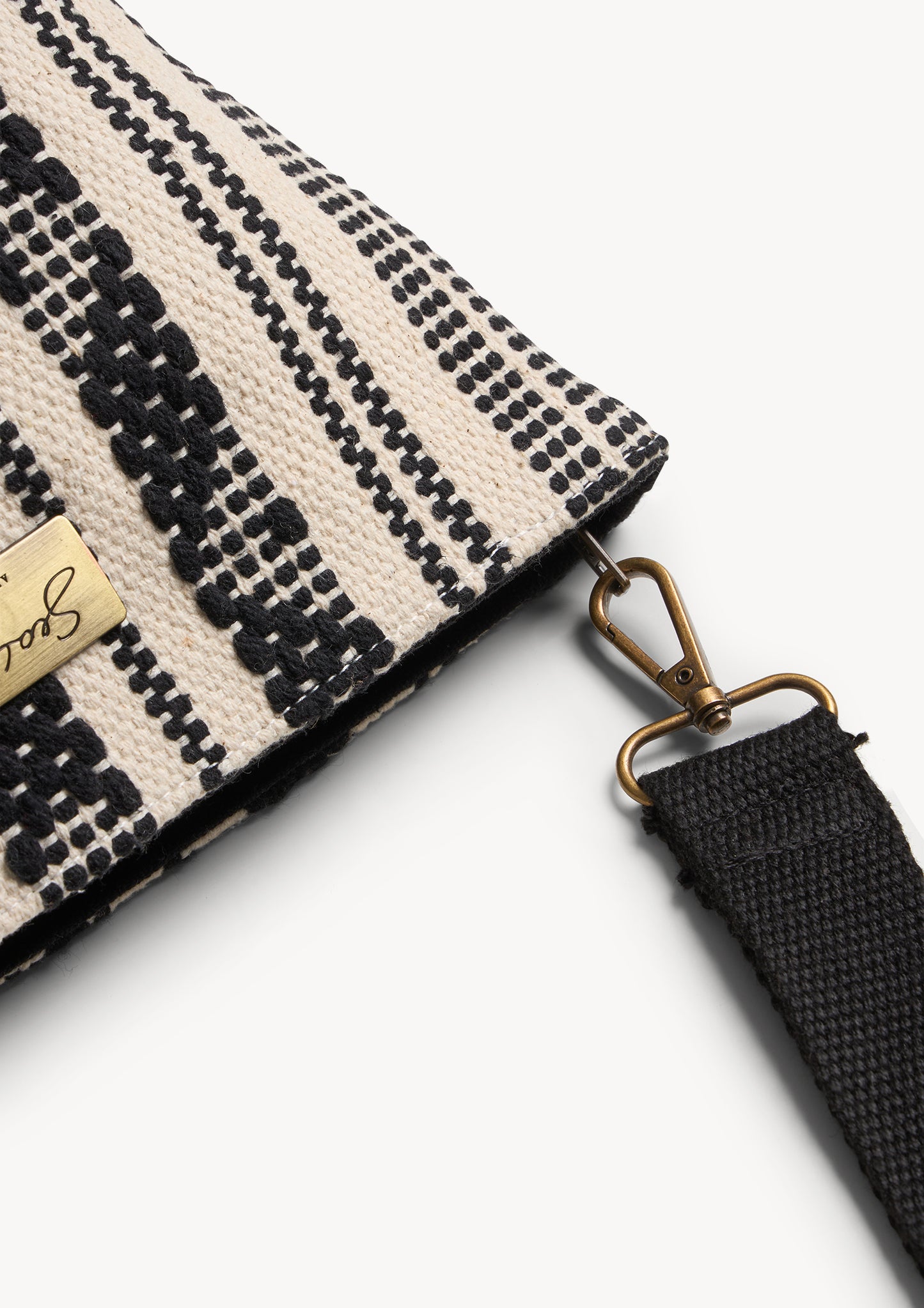 Velassaru Mini Clutch schwarz / Vorbestellung