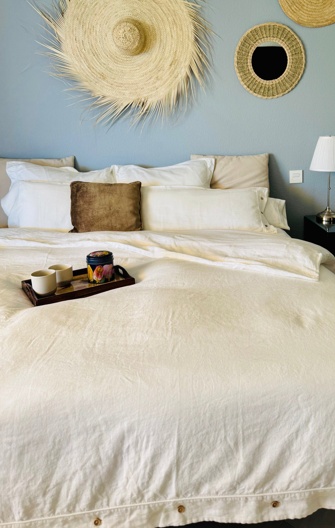 How to Create a Cozy Mediterranean Bedroom